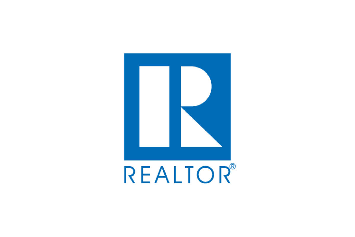 REALTOR equal housing and membership mark. REALTOR is a registered collective membership mark.